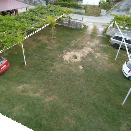 Apartments Music Sutomore Bagian luar foto