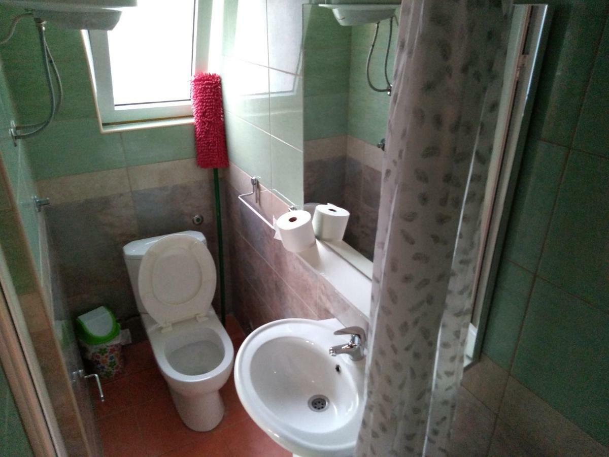 Apartments Music Sutomore Bagian luar foto